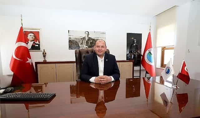 81 İlden 81 Ressam Menderes’te görseli