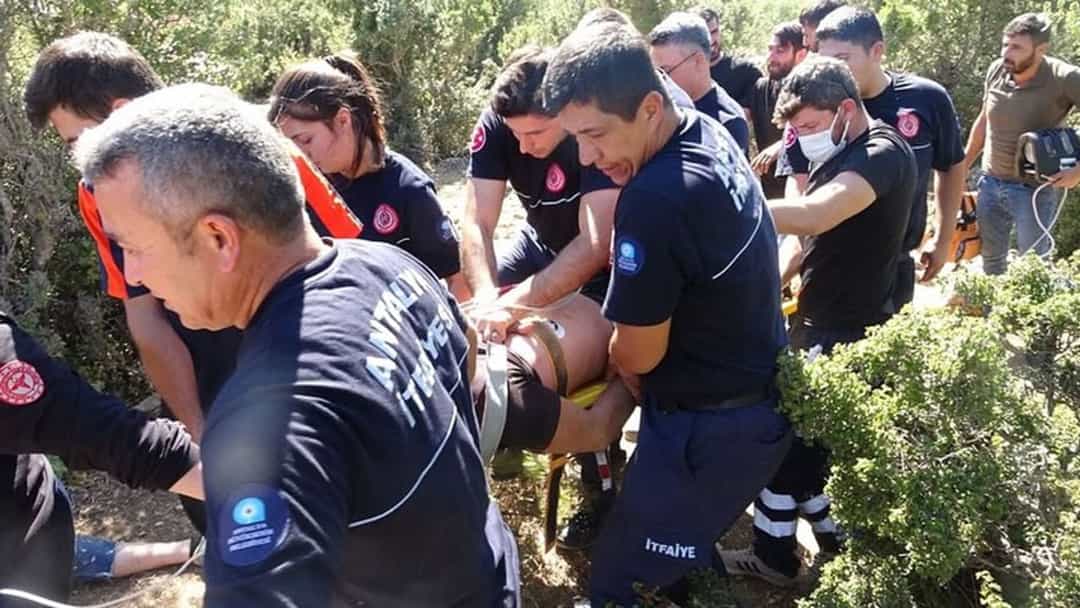 Antalya’da define faciası: 1 ölü 2 yaralı görseli