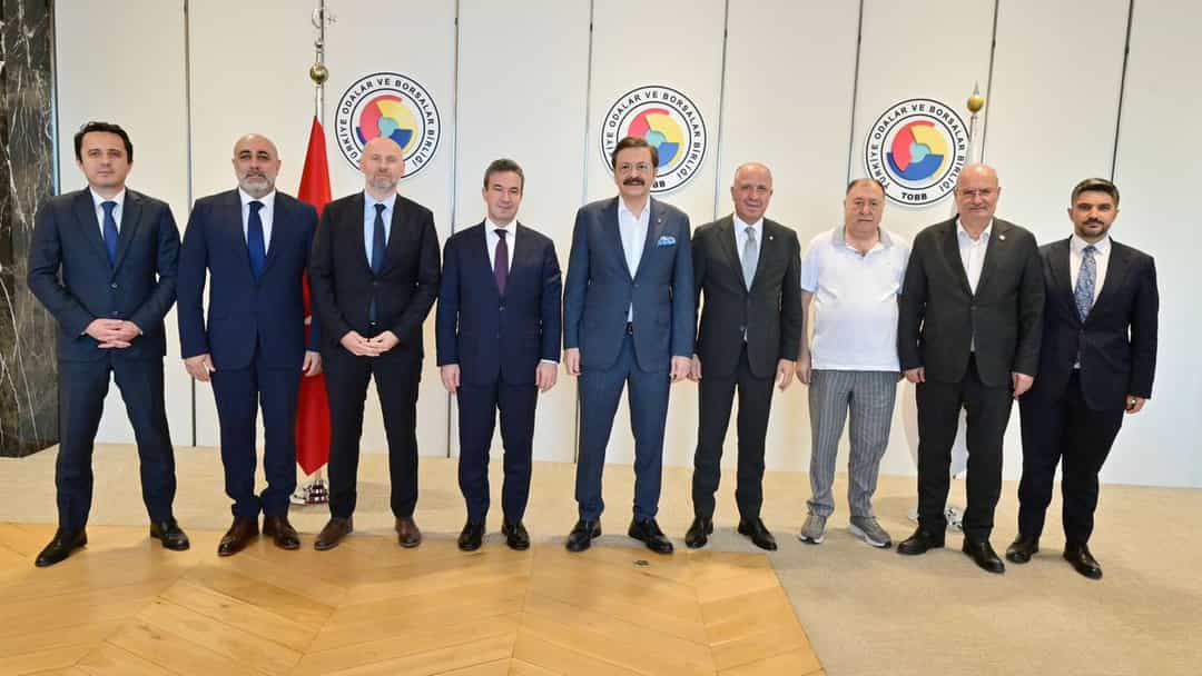 ASO Başkanı Seyit Ardıç: Ankara'dan uluslararası direkt uçuşlar artmalı görseli