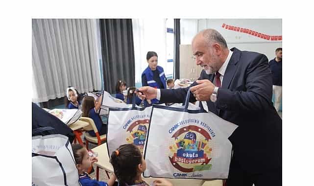 Okula Başlayan Tüm Öğrencilere Çanta ve Kırtasiye Seti Canik Belediyesi’nden! görseli
