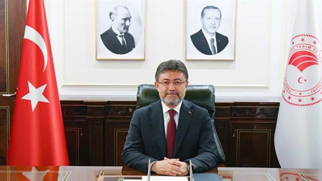 Bakan Yumaklı'dan orman yangınlarıyla ilgili açıklama görseli