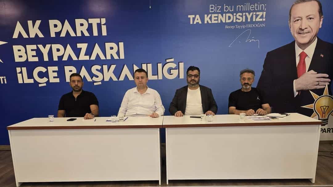 AK Parti Beypazarı İlçe Teşkilatı haftalık yönetim kurulu toplantısını gerçekleştirdi görseli