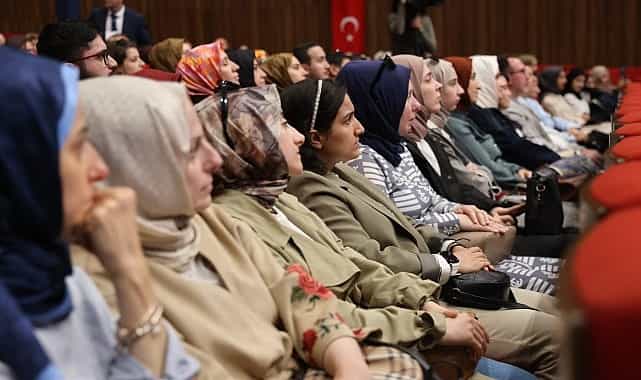 "Anadolu mayası, varlığa hayretle bakabilmektir" görseli