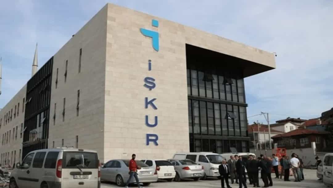 İŞKUR, yılın ilk yarısında 759 binden fazla kişinin işe yerleşmesine aracılık etti görseli