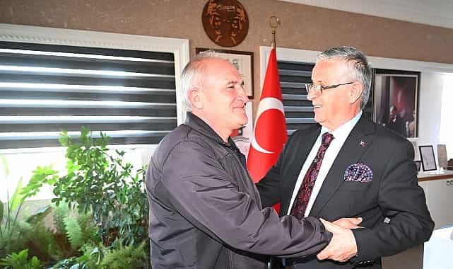 Emekli personelden Başkan Topaloğlu’na veda ziyareti görseli