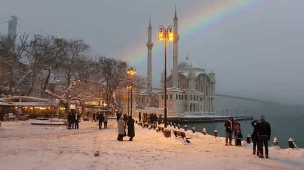 İSTANBUL’DA YAŞAYANLARA İYİ HABER! HAVALAR NE ZAMAN ISINACAK? görseli