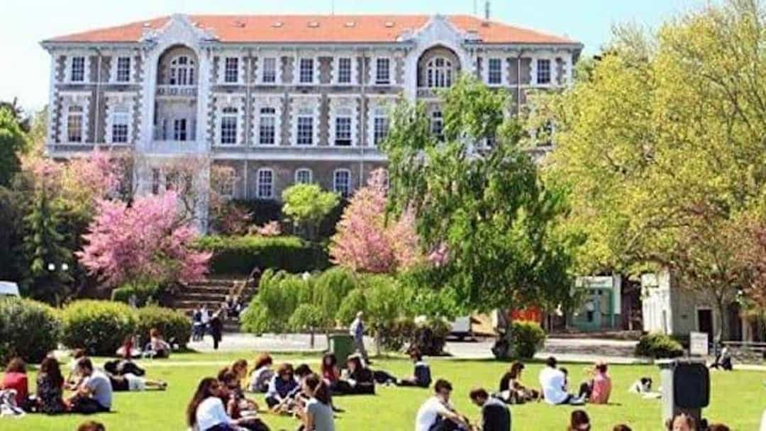 Üniversitelerde 27 yeni bölüm açıldı: YKS tercih süreci başladı görseli