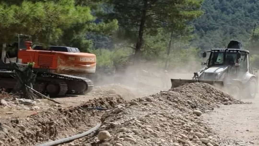 Kumluca çayiçi mahallesi yıllar sonra içme suyuna kavuştu görseli