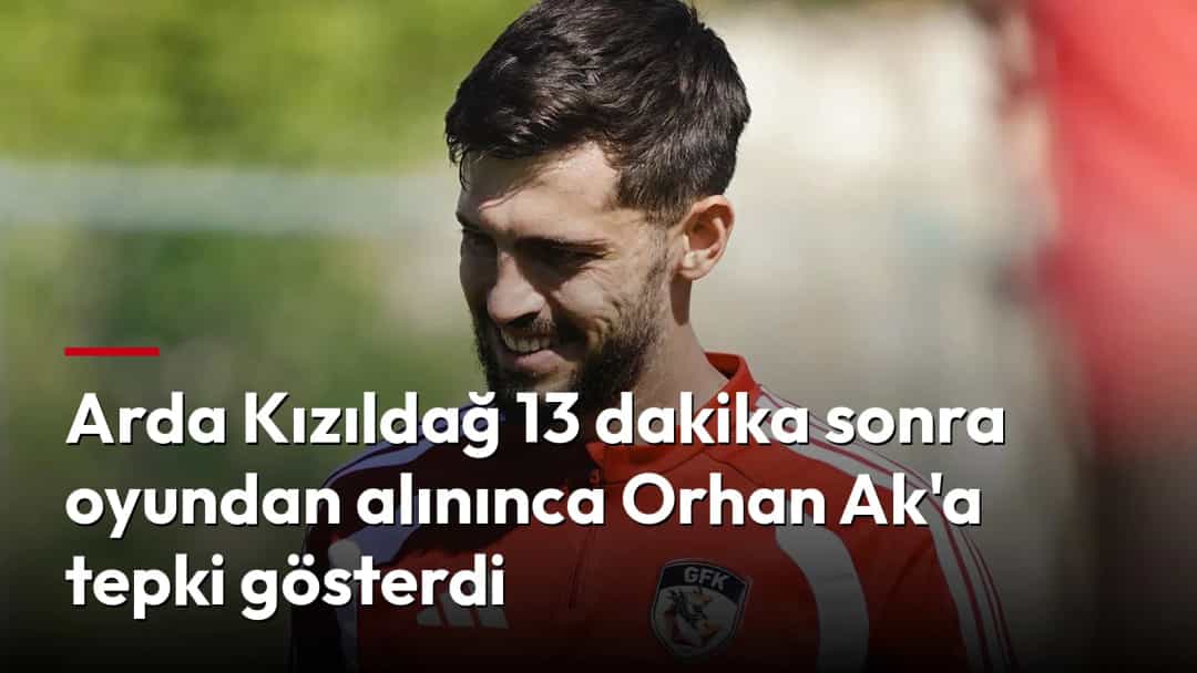 Arda Kızıldağ, Gaziantep FK formasıyla açık havada.