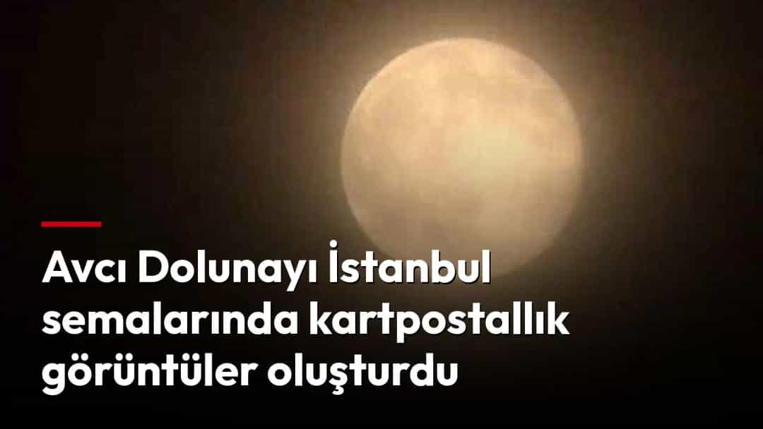 Karanlık gece gökyüzünde parlayan dolunay.