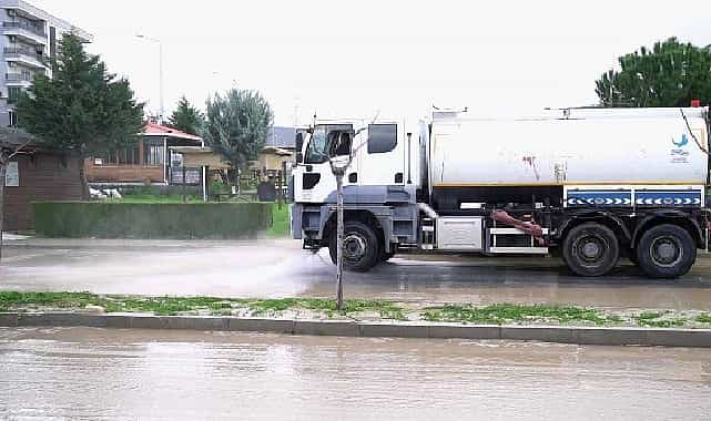 Aliağa Belediyesi Yağmur Sonrası Sahada görseli