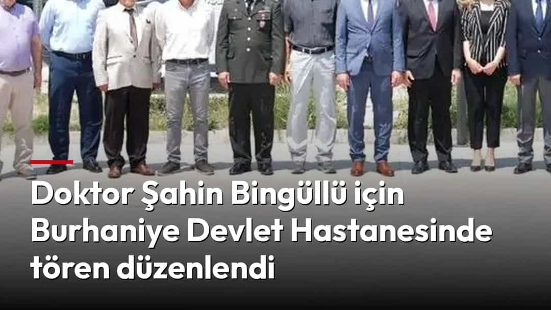 Burhaniye Devlet Hastanesi girişinde bir araya gelen grup