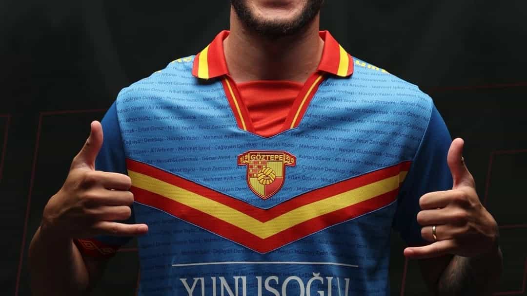 GÖZTEPE EFSANE FORMASIYLA MAÇA ÇIKACAK görseli