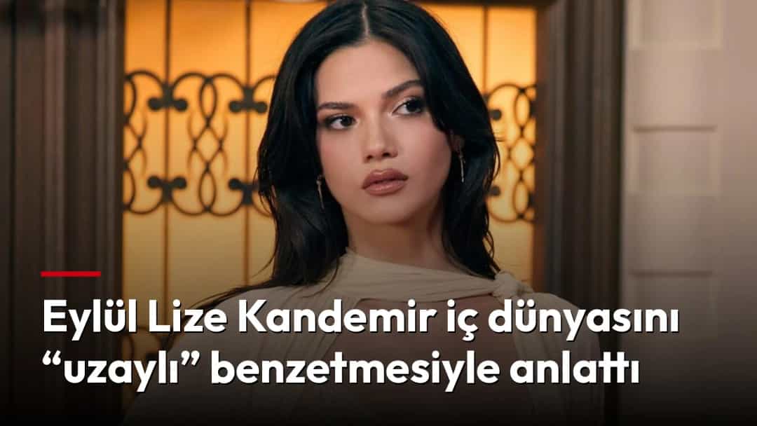 Eylül Lize Kandemir, krem rengi kıyafetiyle dekoratif ışıklı bir pencerenin önünde poz veriyor.