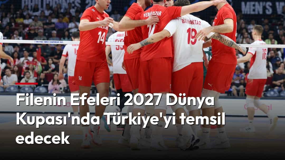 Türkiye erkek voleybol takımı, maç sırasında saha içinde bir araya gelerek kenetleniyor.