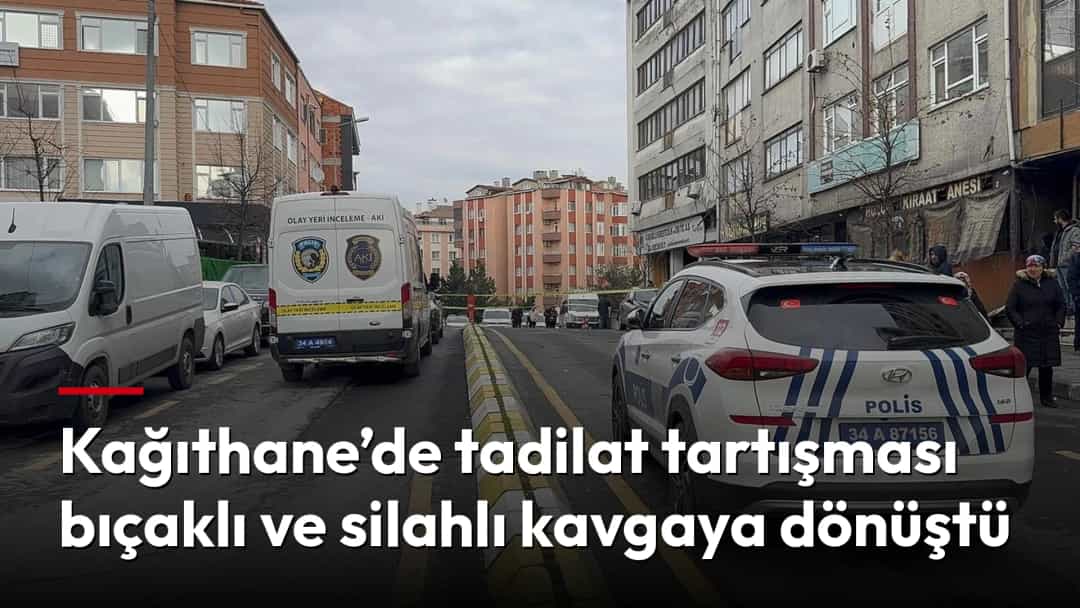 İstanbul'da bir sokakta polis aracı ve olay yeri inceleme ekibinin aracı.