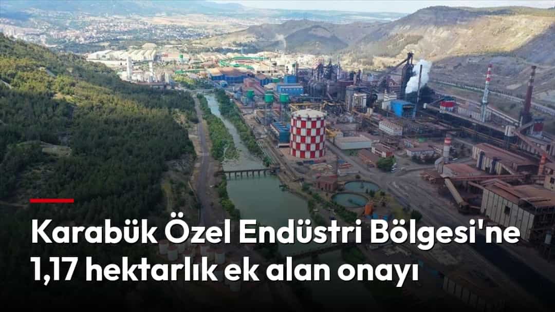 Karabük’teki sanayi tesislerinin ve çevresindeki alanların havadan görünümü.