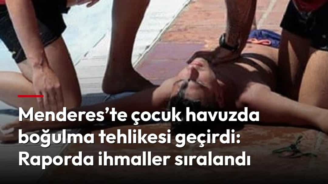 Havuz kenarında iki görevli, sudan çıkarılan kişiye müdahale ediyor.