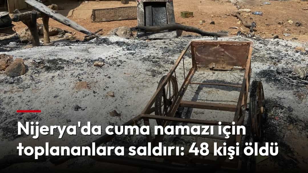 Saldırı sonrası yanmış ve hasar görmüş yapıların bulunduğu köy alanı