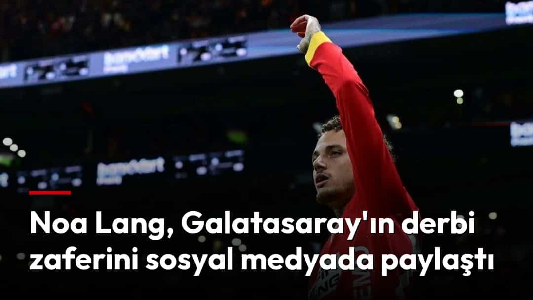 Noa Lang, stadyumda kolunu havaya kaldırarak taraftarları selamlıyor.