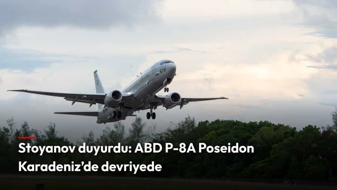 ABD Donanmasına ait bir P-8A Poseidon devriye uçağı kalkış yaparken