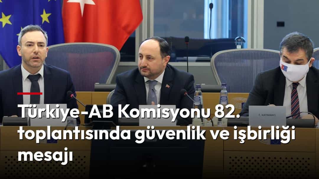 Türkiye ve Avrupa Birliği bayrakları önünde bir toplantı masasında bir araya gelen yetkililer