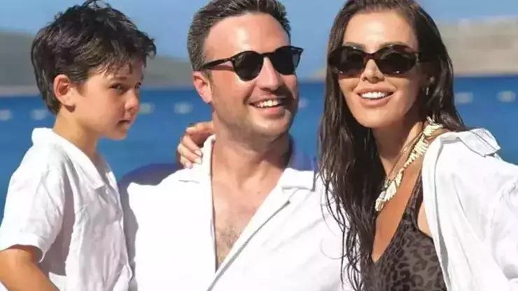 Hatice Şendil ve Burak Sağyaşar Boşanıyor Mu? görseli