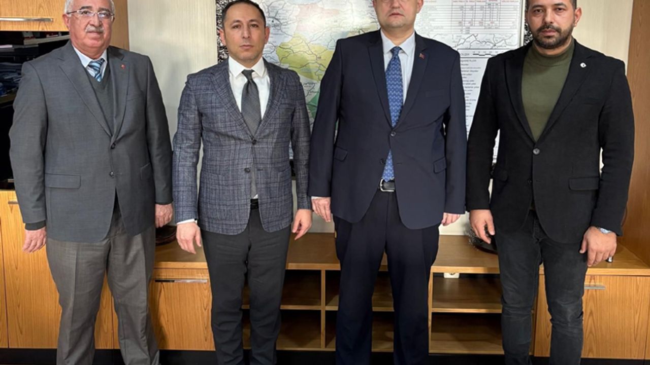 İlçe başkanı Halil Etili:4 Bölge Müdürü ile bir araya geldik görseli