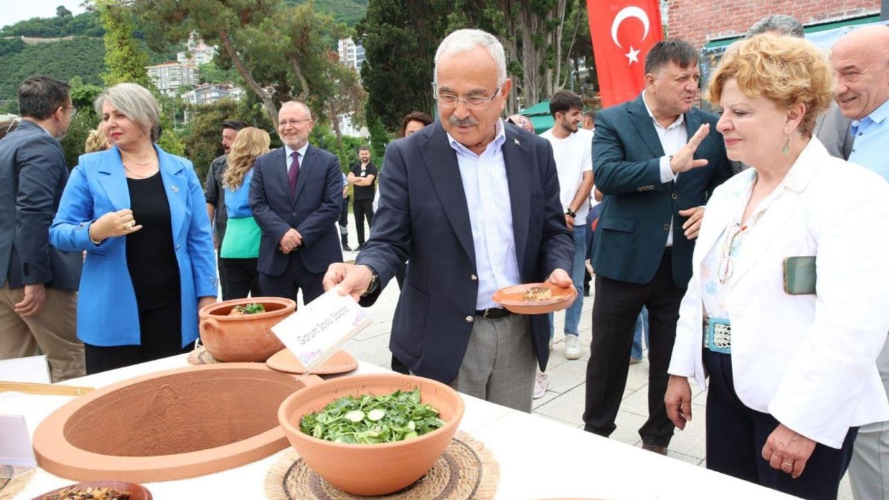 Geçmişin sofralarından bugüne görseli