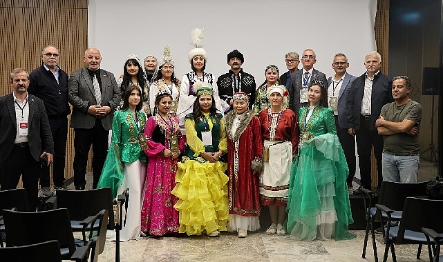 Kocaeli Kitap Fuarı'nda derinlikli söyleşiler görseli