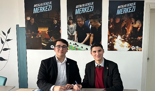 Kardeş gençlik meclisi protokolü imzalandı görseli