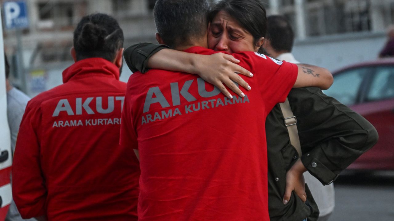 Avrupa, kavurucu sıcaklar ve yangınlarla mücadele ediyor görseli