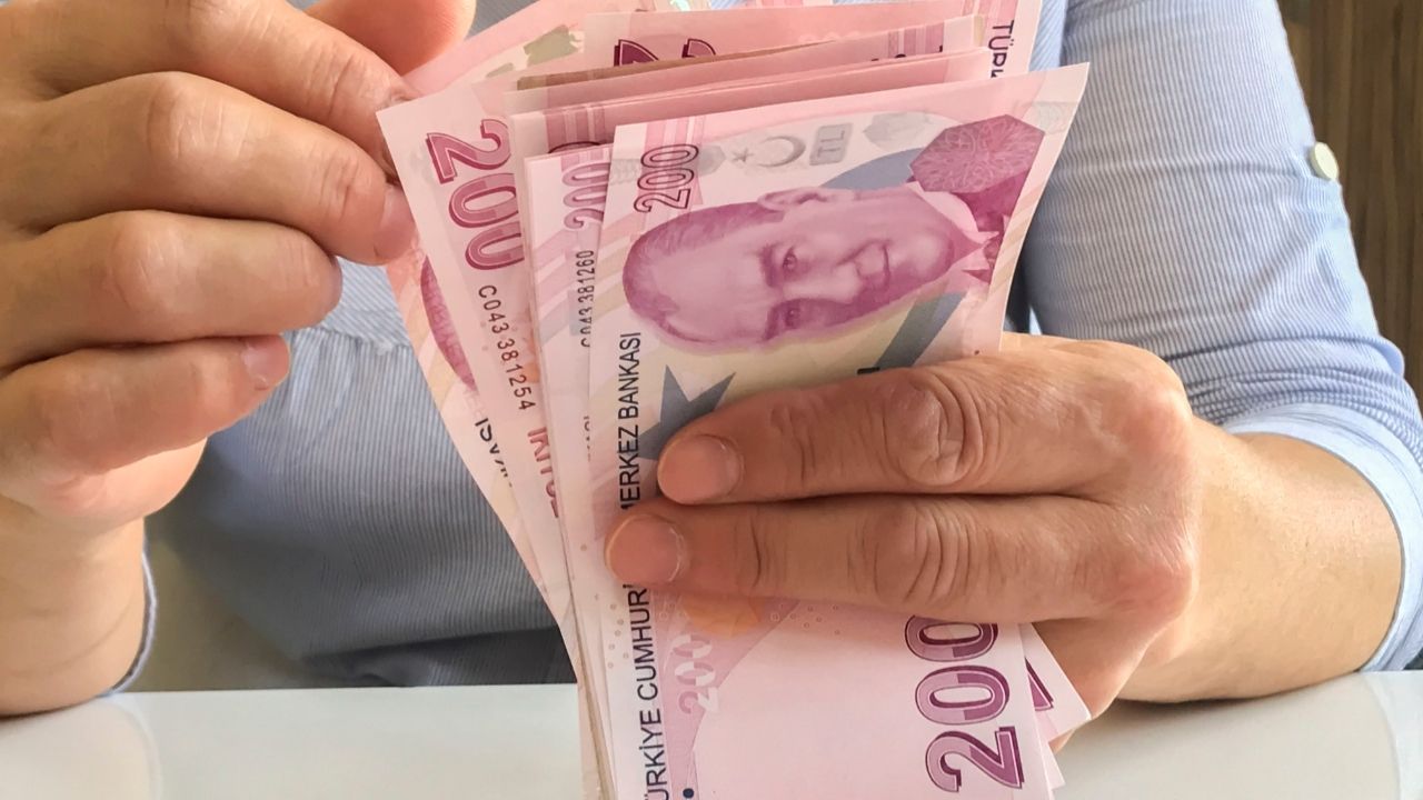 Kamu işçilerine 2026 ilave tediye takvimi Resmi Gazete’de görseli