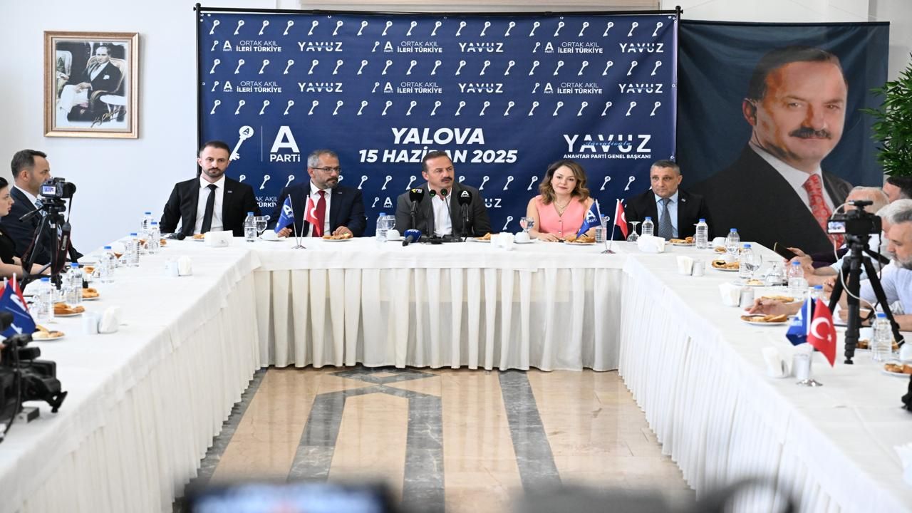 Yavuz Ağıralioğlu: “Milletime mahcup olmadığım bir siyasi karnem var” görseli