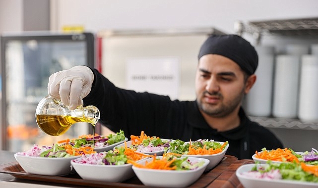 Buca’da dayanışma sofrası büyüyor görseli
