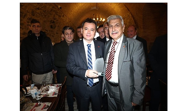 Başkan Aydın Müjdeyi Verdi: “Arap Şükrü Sokağı Yenilendi” görseli