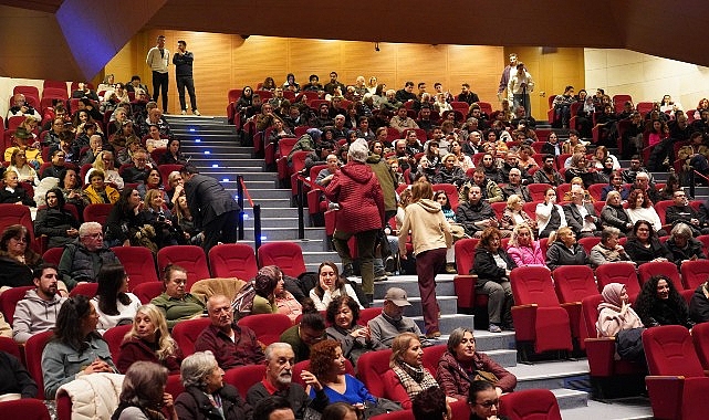 Şehrin Tiyatrosu Şile Seyircisiyle Buluştu görseli