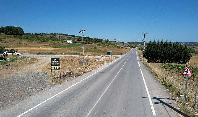 Kandıra Akçaova yolu konforlu ve güvenli görseli