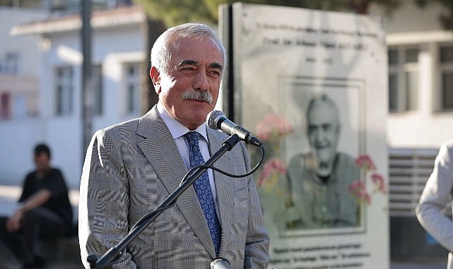 Prof. Dr. Akyarlı’ya özlem dolu anma görseli