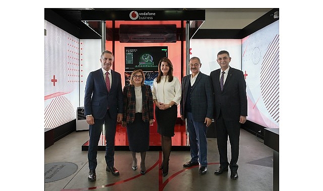 Vodafone, Gaziantep’teki yeni teknoloji merkezi ile Anadolu sanayisini geleceğe hazırlayacak görseli