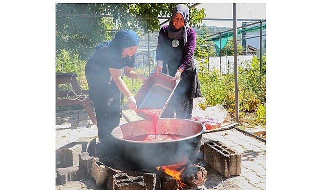 Kadın kooperatiflerinde kış hazırlığı başladı görseli