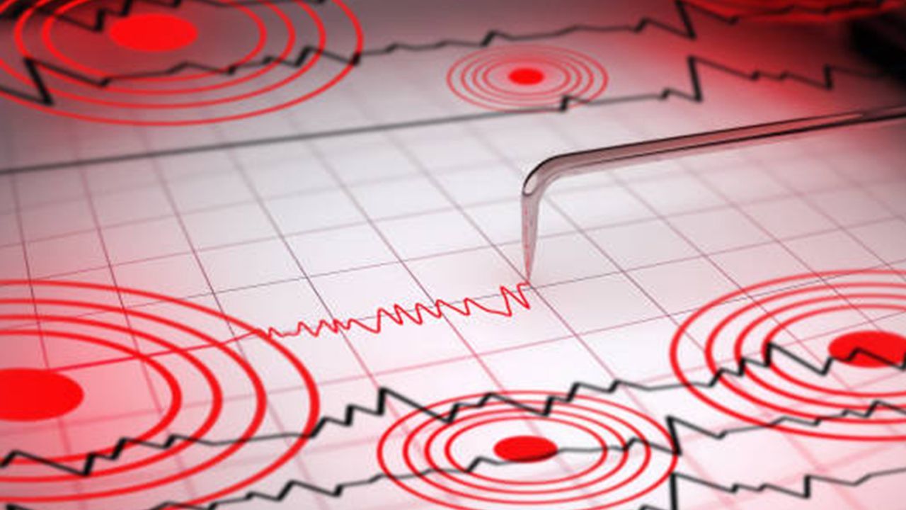 Balıkesir Sındırgı’da 4,9’luk deprem hissedildi görseli