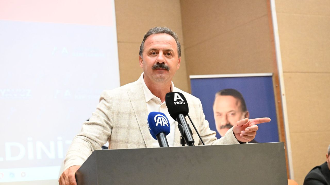 Yavuz Ağıralioğlu: Öcalan bin sene de geçse teröristtir! görseli