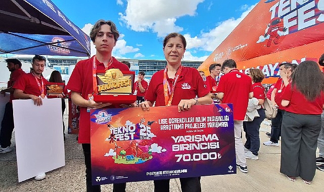 İzmir Fen Lisesi Öğrencisi, TEKNOFEST 2025’te Türkiye Birincisi Oldu görseli