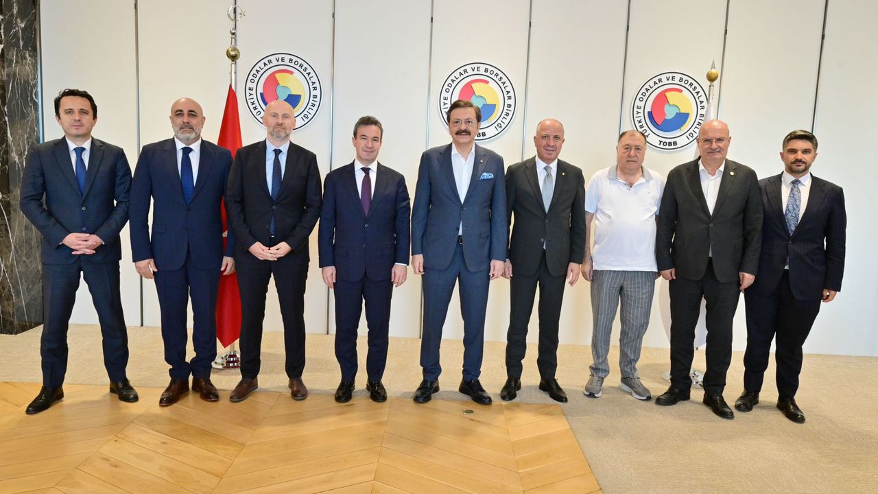 ASO Başkanı Seyit Ardıç: Ankara'dan uluslararası direkt uçuşlar artmalı görseli