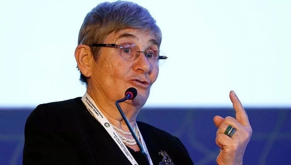 Canan Karatay, 2025’teki Kıtlık Senaryosuyla Yeniden Gündemde! görseli