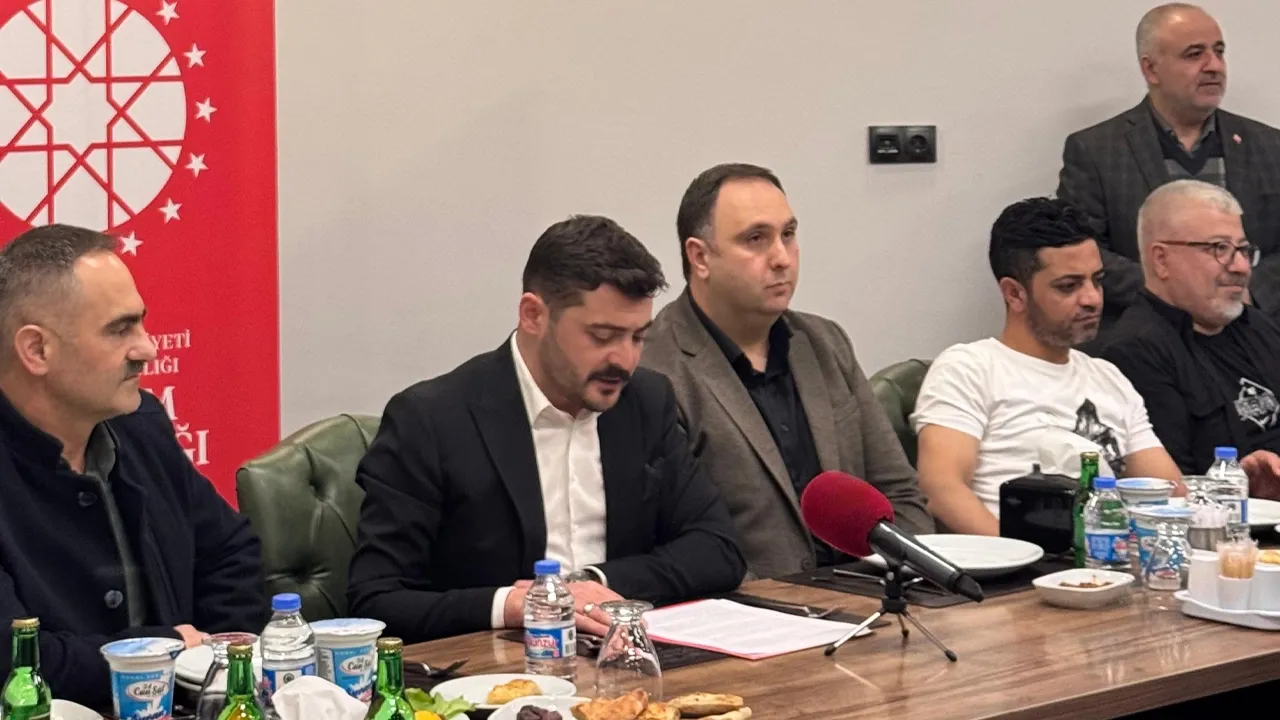 Erzincan'da Gazeteciler İletişim Başkanlığı'nın İftarında Bir Araya Geldi görseli