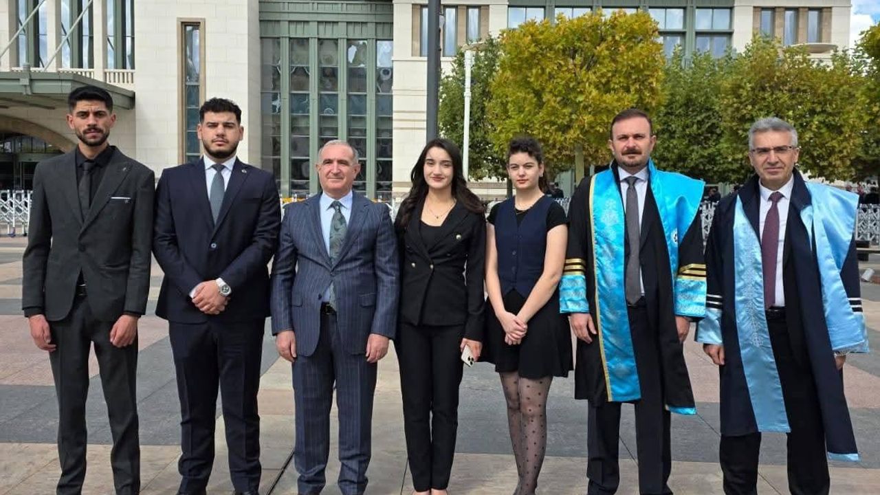 Kafkas Üniversitesi Rektörü Prof. Dr. Hüsnü Kapu, 2025–2026 Akademik Yılı Açılış Töreni'ne katıldı görseli