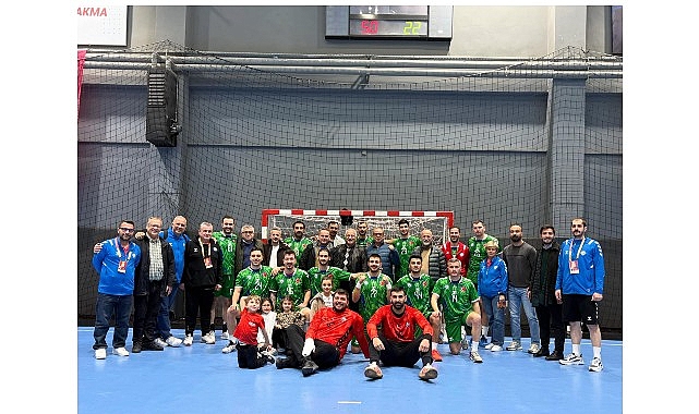 Nilüfer Belediyespor evinde farklı kazandı görseli