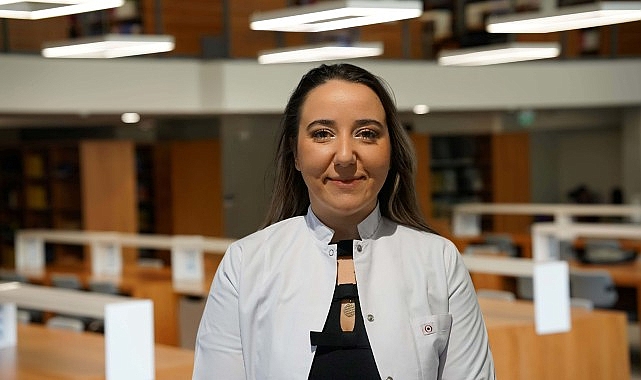 Yerinden çıkan daimi diş için 30 dakika önemli! görseli